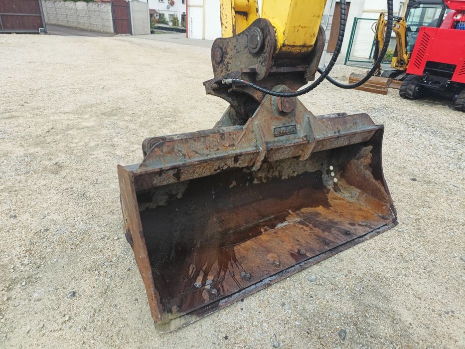 Maszyna budowlana koparka New Holland MH Plus  Ramie LONG