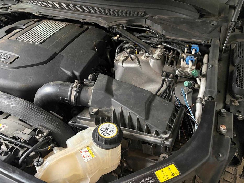 Range Rover para peças