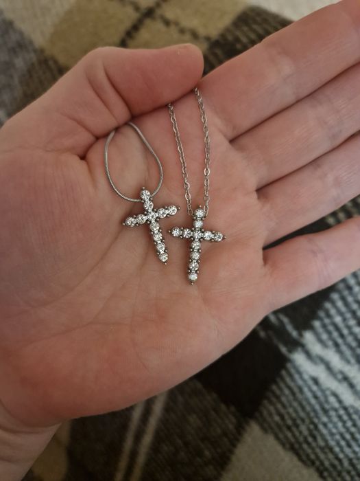 Цепочка з хрестиком
