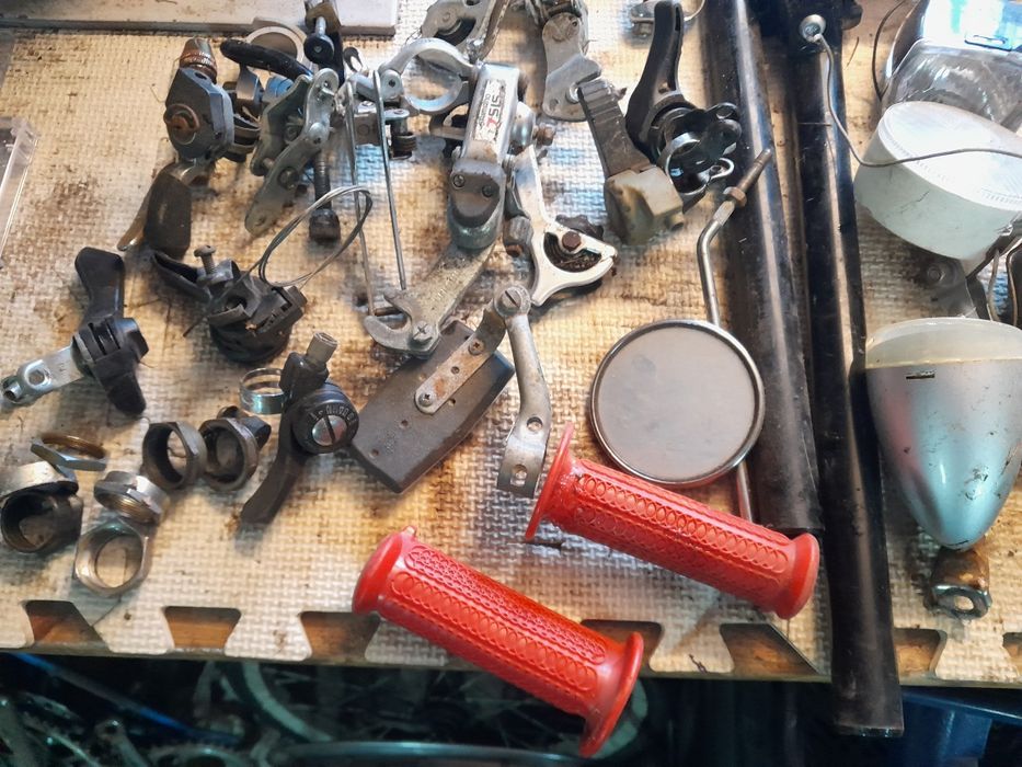 Sprzedam mix części rowerowych