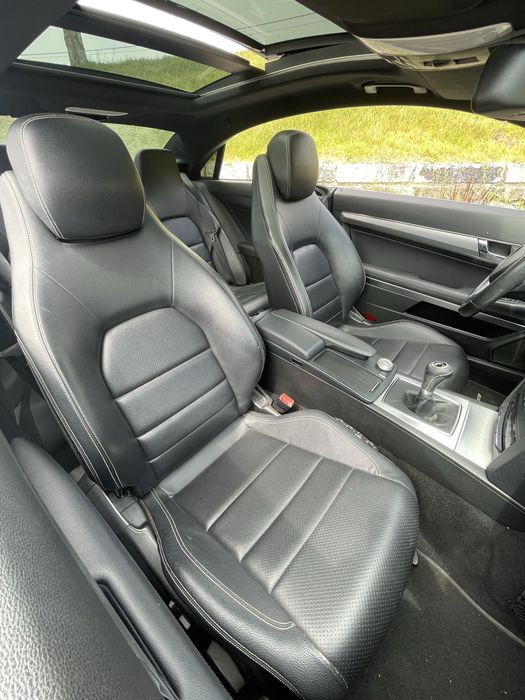 Mercedes E250 COUPE