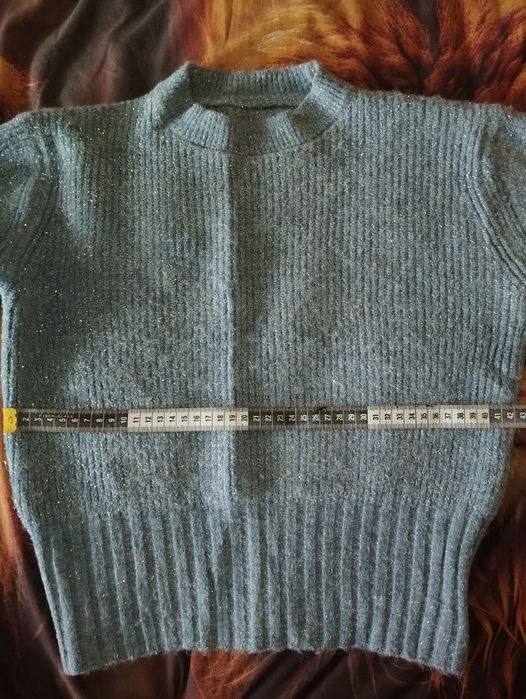 Свитер женский. Новый.