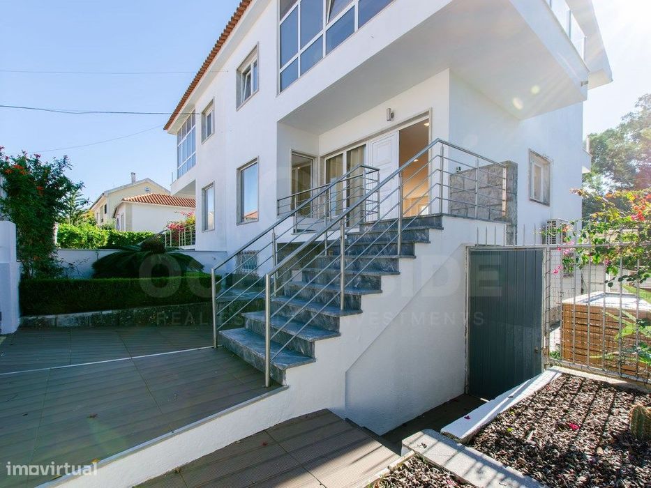 Moradia T4 + 1 em Tercena