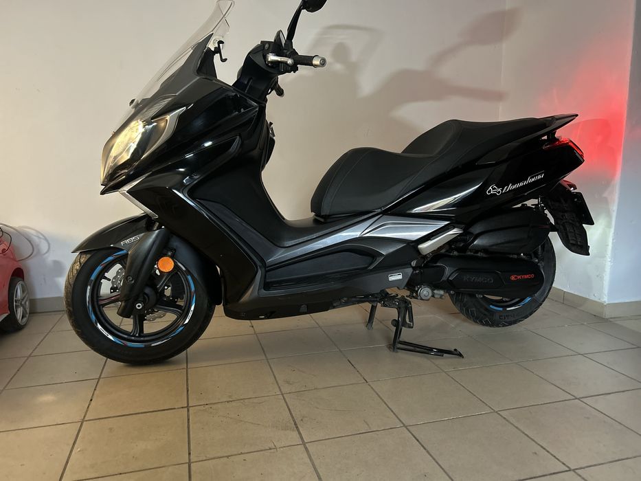Maxi skuter Kymco New Downtown 125cm3 2018 rok na kat B