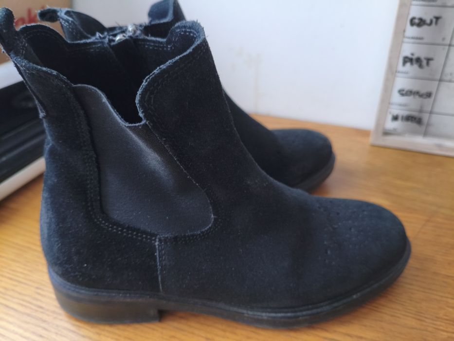 36 BADURA skóra botki