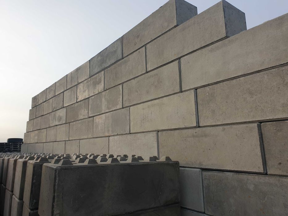 Bloki betonowe ,,LEGO'' 180x60x60 Mur oporowy