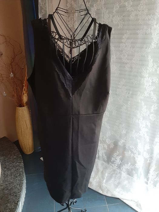 Sukienka 48 bonprix czarna koronka wykończenie ramiączka sylwester suk