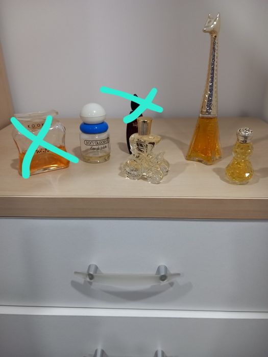 Frascos de perfume para coleção