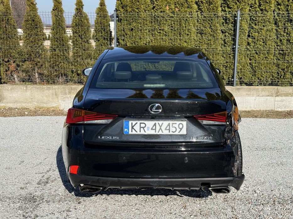 Lexus IS 200T / Salon Polska / Niski przebieg / Faktura VAT 23%