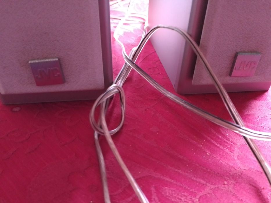 Zum Zum Wum Wum!As colunas Sensação do OLX-JVC15E-Caixa Quick7EDesde2E