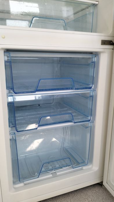 Frigorífico combinado  Electrónia