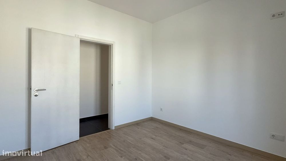 Apartamento T3 totalmente renovado em Pinhal Novo