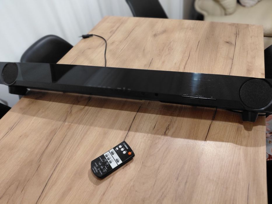 Yamaha  ATS-930 soundbar-subwoofer, pilot sprawny cena 430 do negocjac