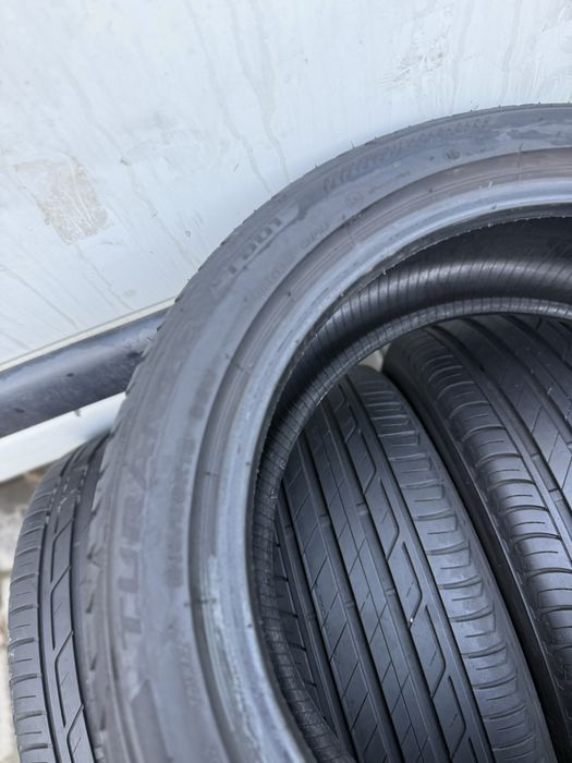 Колеса/резина/гума 215/50R18 Bridgestone