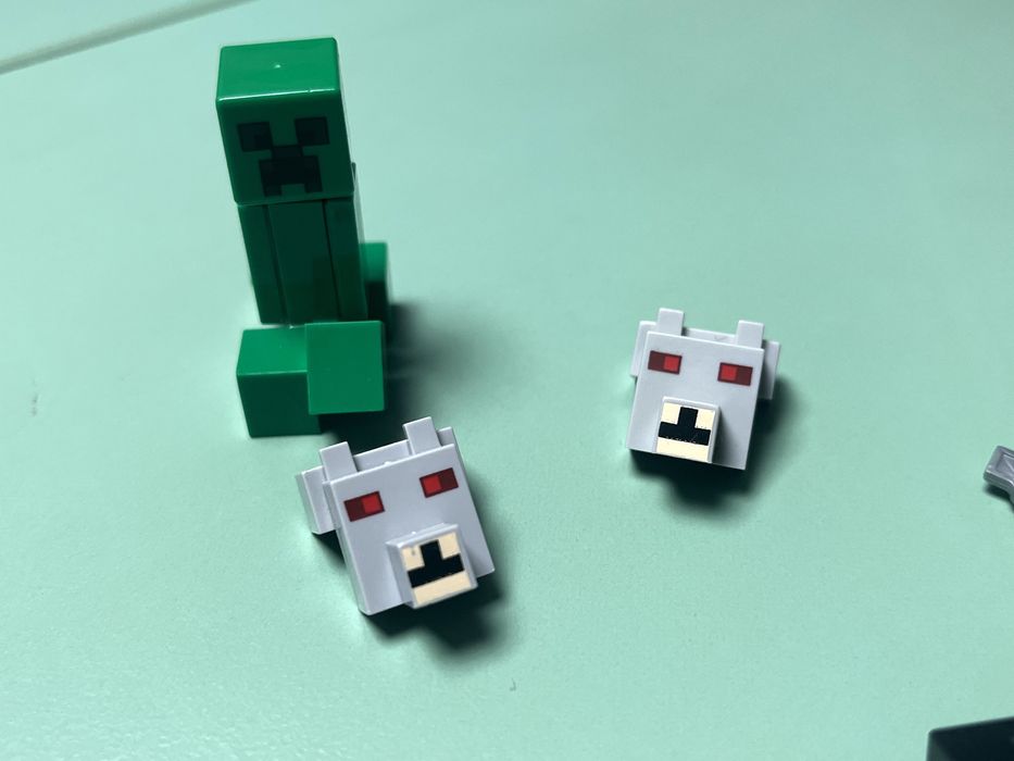 Minifig 21137 LEGO Minecraft Owca Wilk Łopata