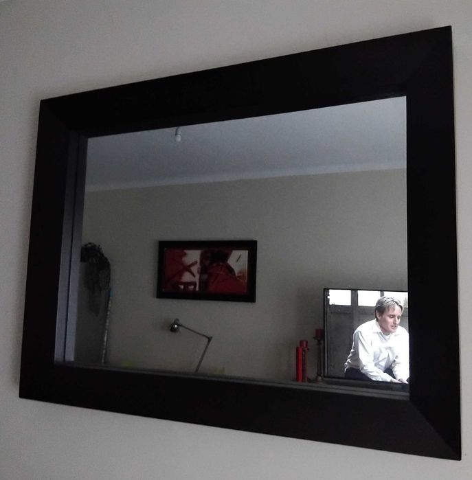 Vendo aparador e espelho de sala