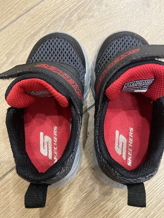 дитячі кросівки skechers 23 розмір