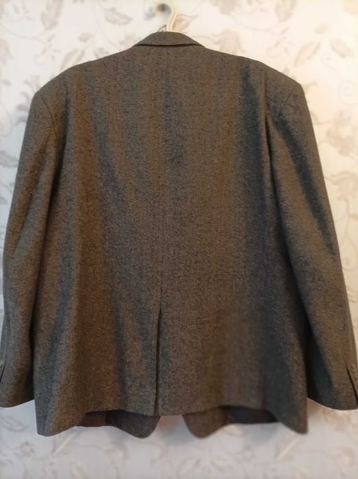 Пиджак мужской из твида.р. 64
