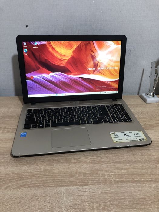 Asus R540L   I3-5005U