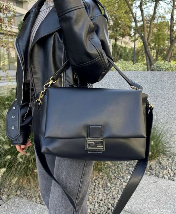 Сумка Fendi кожа