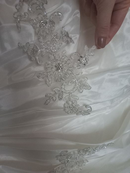 Suknia ślubna 40 romiar