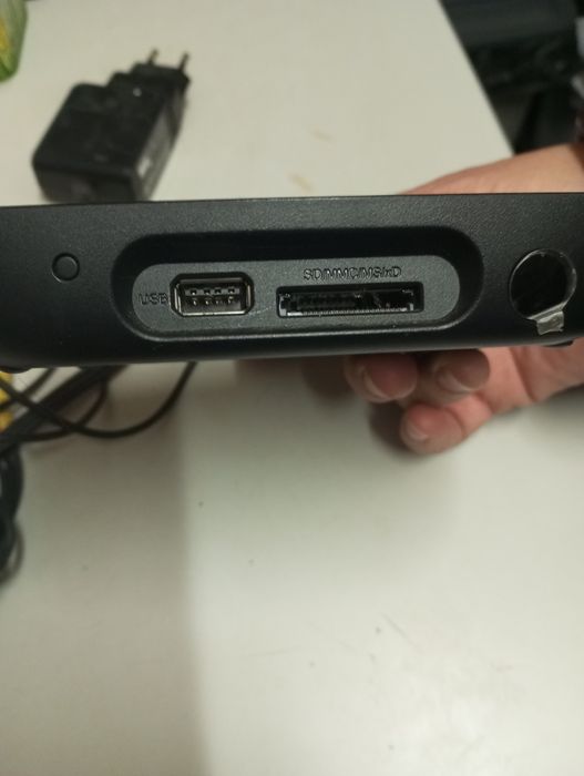 ASUS -OIPLAY-MEDIA player a funcionar