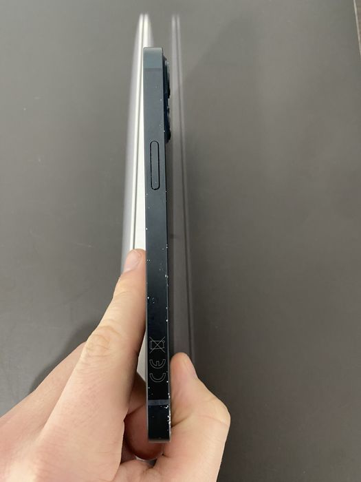 Смартфон Apple iPhone 13 128Gb Midnight