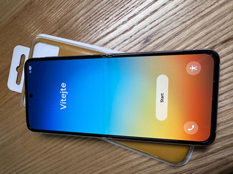 Samsung Galaxy Flip 3 5G 8/256 Cream