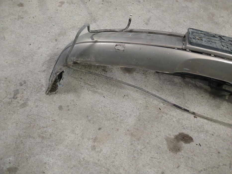 Бампер е39 оригінал