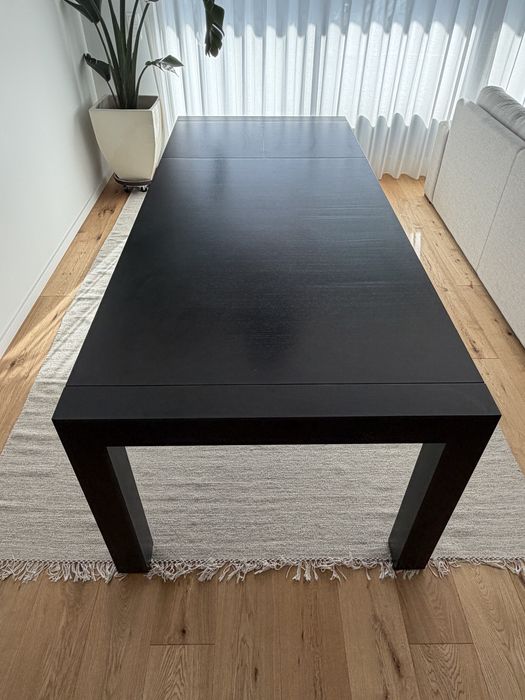 Mesa de jantar extensível madeira (6/8 pessoas )