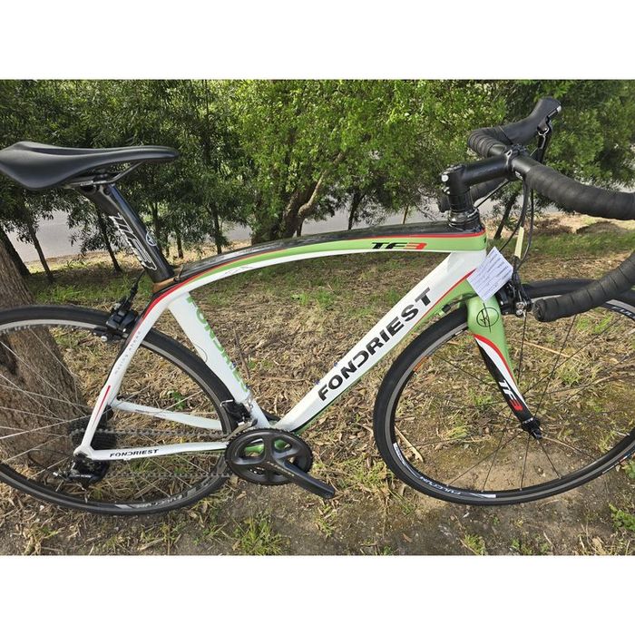 Bicicleta de carbono fondriest 11x2v