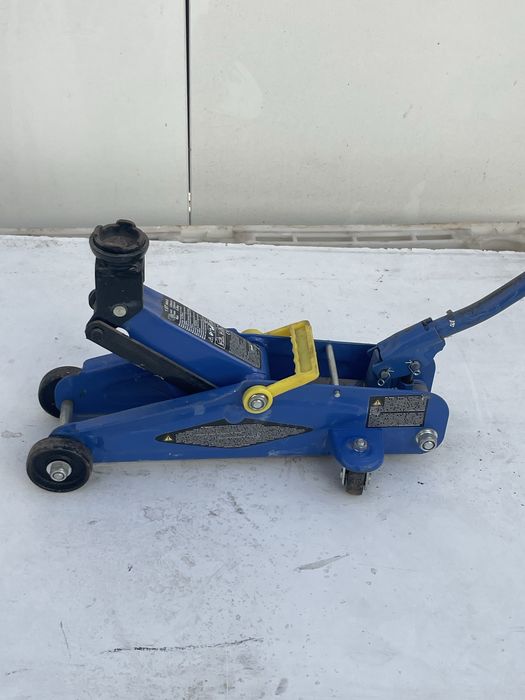 Macaco para carro 1,8T