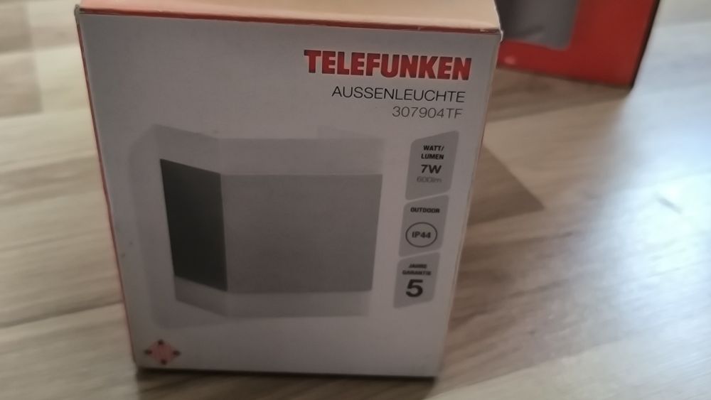 Zewnętrzna lampa ścienna TELEFUNKEN NOWA!