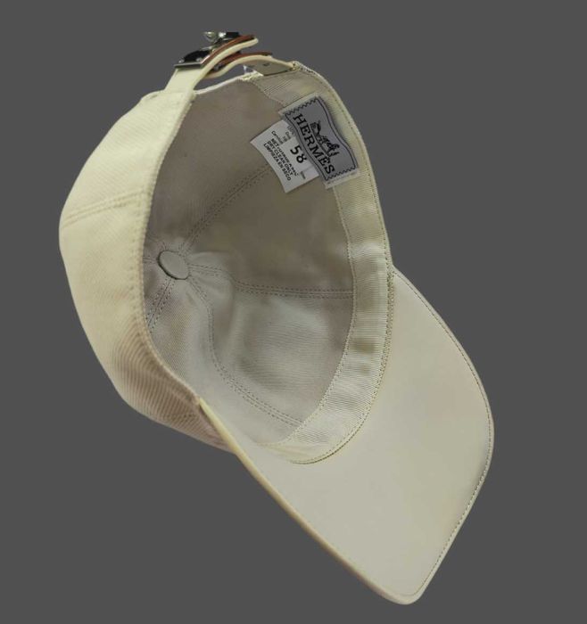 Cap Hermes com fecho metalico ajustavel