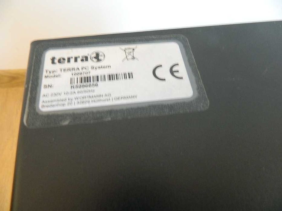 Komputer Terra Core i5-8400 8GB DDR4 256GB NVMe