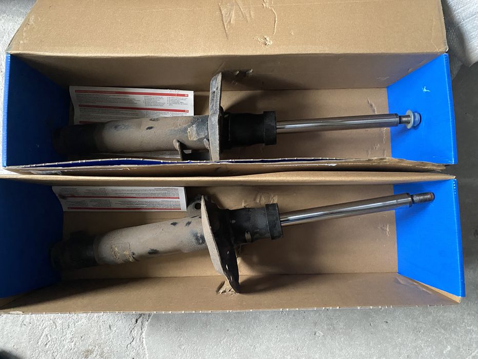 Амортизатори 2010 vw jetta 6 2.0mpi