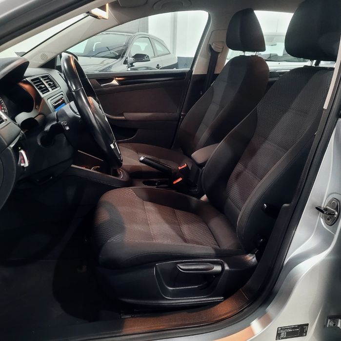 Vw Jetta 1.6 Tdi - Muito bom estado, pronto para entrega imediata