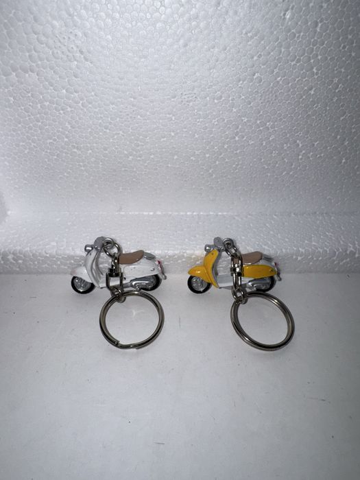 Porta chaves em forma de mota estilo vespa