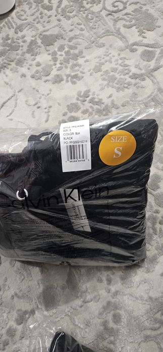 Спортивний костюм жіночий  Calvin Kleinn