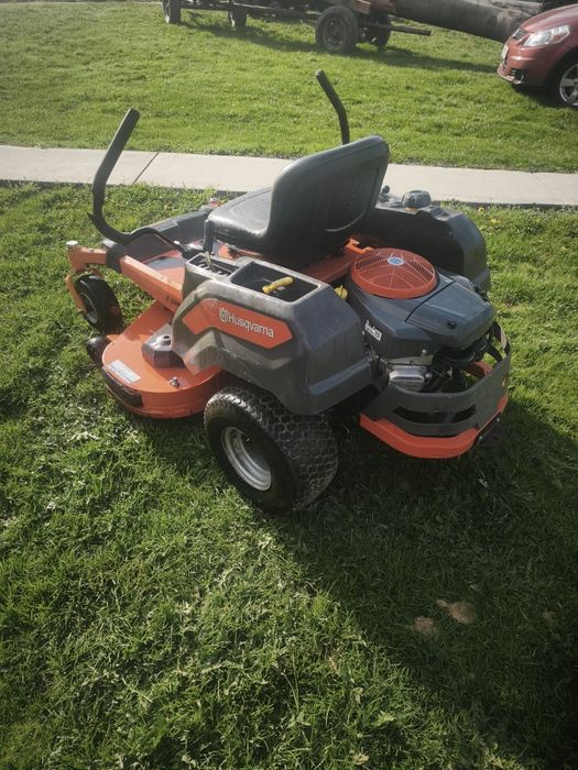 Husqwarna Z248F  zero turn