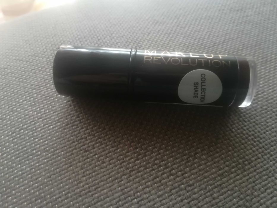 Makeup Revolution Lipstick64552628046594122