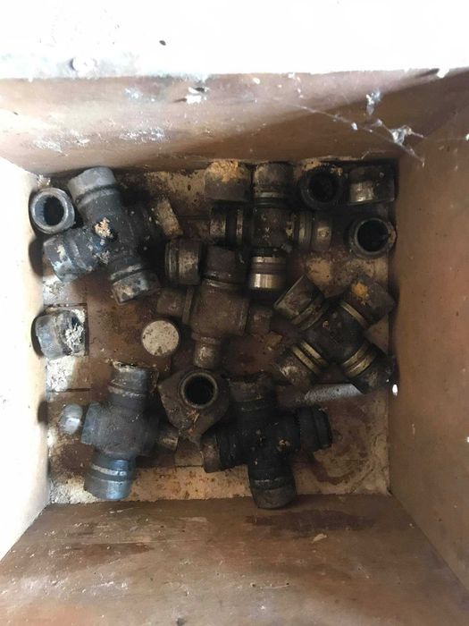 Запчастина до ГАЗ  тормозні колодки  інше