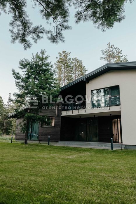 Продаж затишного двоповерхового котеджу в стилі Modern. Goodlife Park.