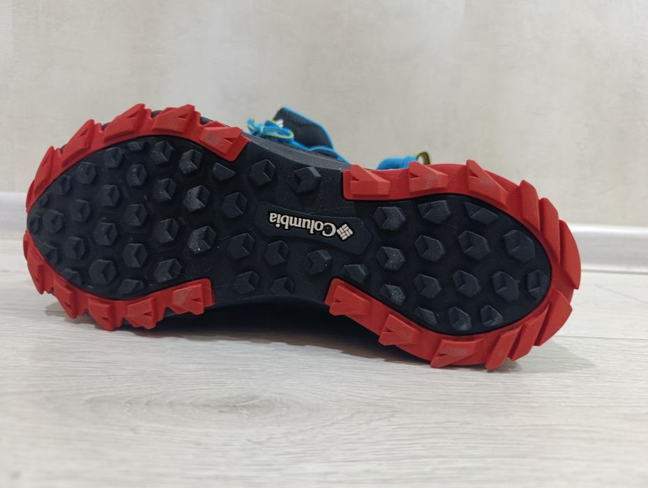 Трекінгові кросівки Columbia