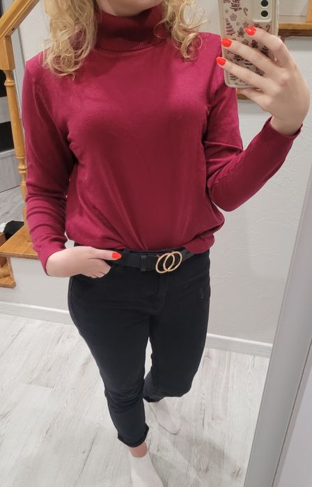 Piękny, nowy, różowy golfik