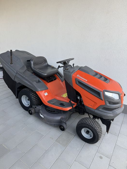 Kosiarka, traktorek Husqvarna 20hp v2 kosz, hydro, transport
