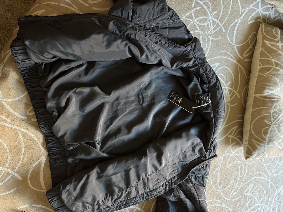 Bad Bunny x Mercedes AMG Petronas F1 Team – Jacket