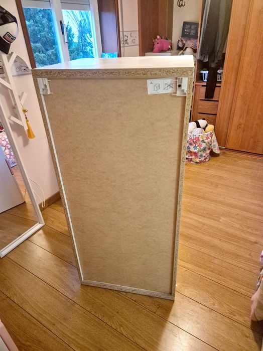 IKEA Roupeiro para quarto de criança SMÅSTAD / PLATSA