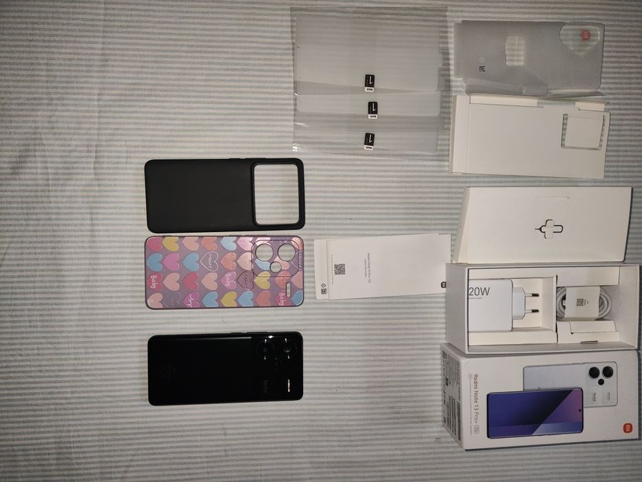 Телефон Redmi 13pro+ 8/256