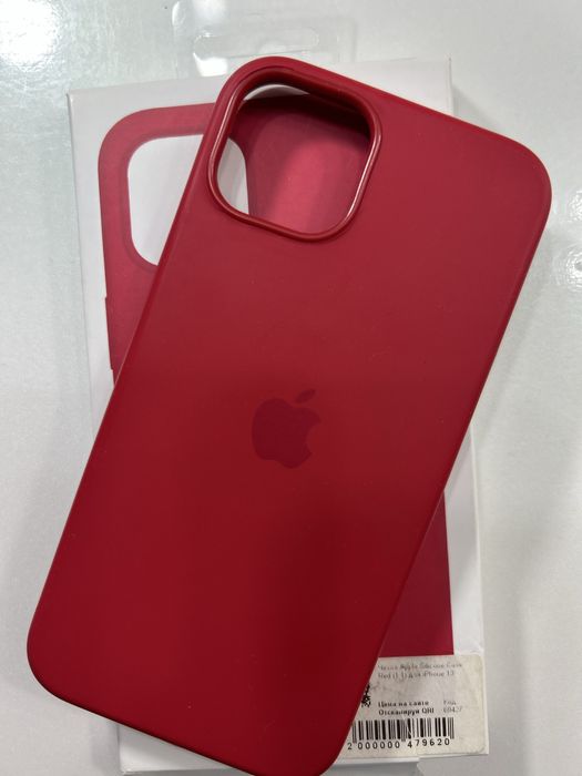 Чохол на айфон 13